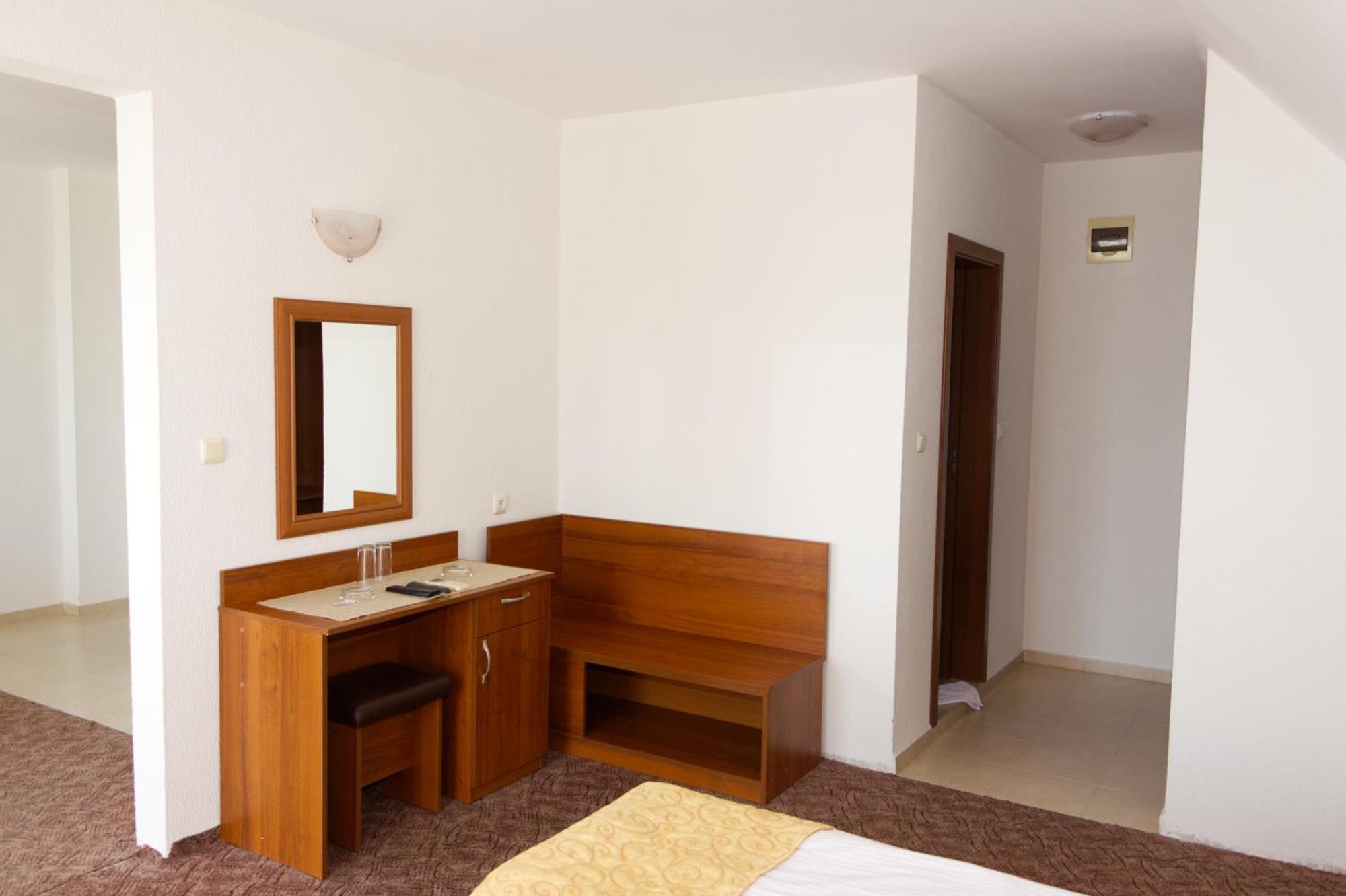Hotel Genada スヴェティ・ヴラス エクステリア 写真