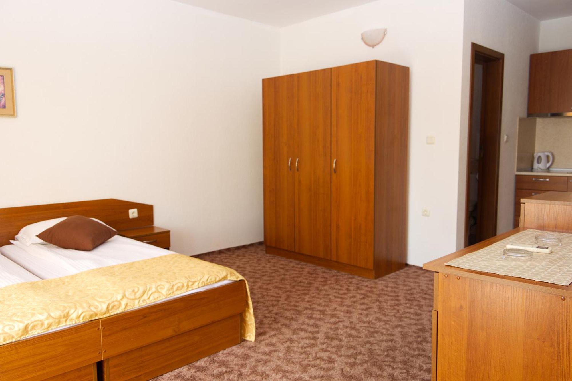 Hotel Genada スヴェティ・ヴラス エクステリア 写真