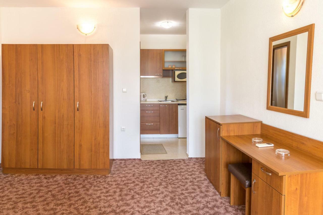 Hotel Genada スヴェティ・ヴラス エクステリア 写真